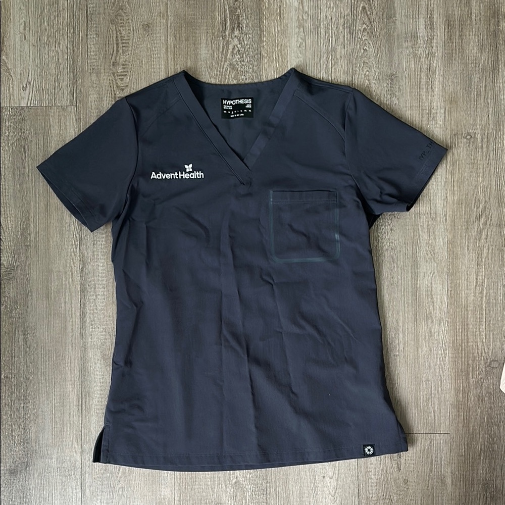 AdventHealth Pewter Scrub Top